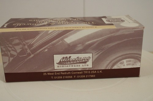 Gems & Cobwebs Classic Cars 1:43s GC65B Jaguar XK 140 Roadster - Blue - Picture 10 of 10