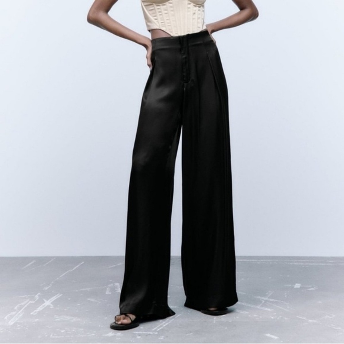 NWT ZARA SATIN EFFECT FULL LENGTH WIDE DART PANTS size XS | eBay