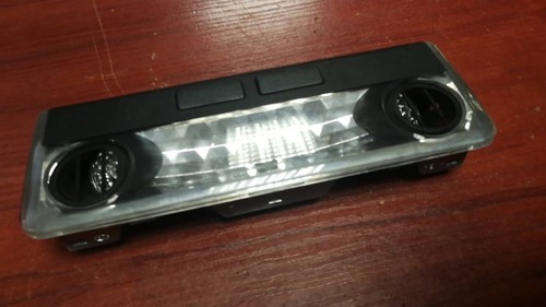 BMW 3ER E46 98-06 TOURING INNENAUSSTATTUNG HECKDACH HÖFLICHKEITSLICHT 6901478