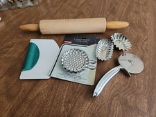 Dough Roller & Misc Kitchen gadgets Lot Of 6 Pieces