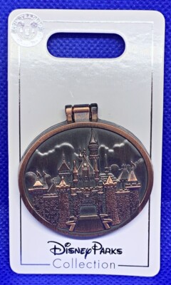 Disney Parks Walt Castle hinged pin - It is kind of fun to do the Impossible NEW