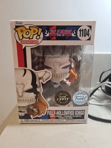 Funko Pop Fully Hollowfied Ichigo Glow Chase GITD #1104 With FREE Pop Protector