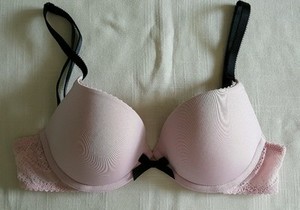 gucci sports bra