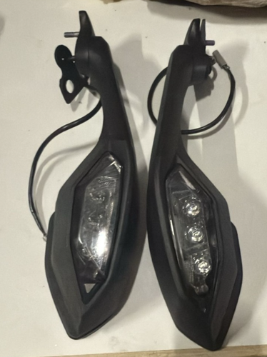Rear View Mirrors LED Turn Signal For Yamaha YZF-R1 2015-2024 YZF-R6 YZFR6 17-22 - Picture 4 of 6
