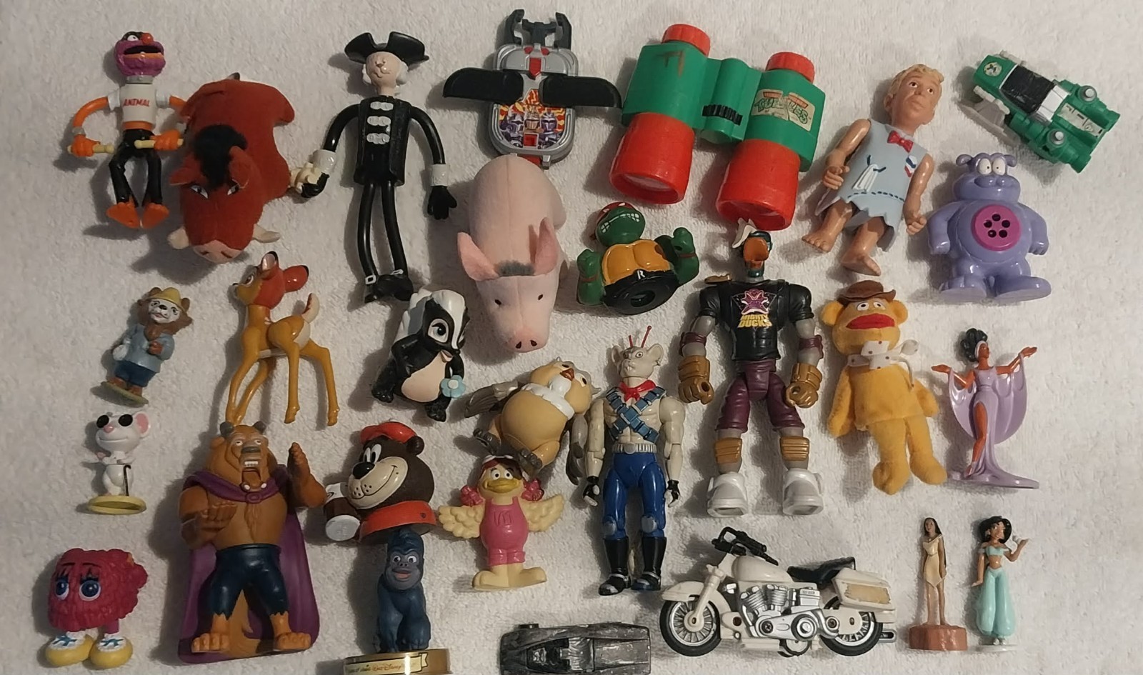 Vintage 80s and 90s toy lot unsorted figure