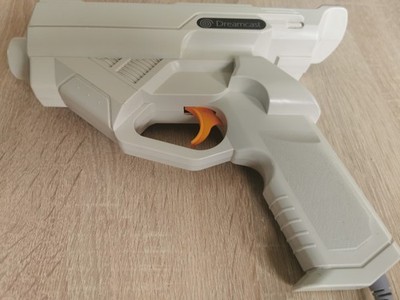 Sega Dreamcast HKT-7800 Pistolen Controller