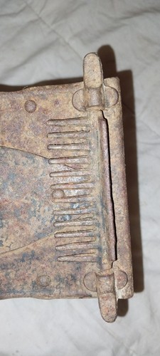Vintage Antique Horse Curry Comb With Mane Comb. Horse Grooming Brush. - Picture 5 of 16