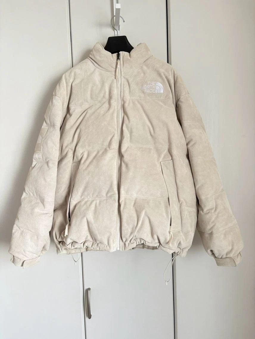 Veste Nuptse en daim Supreme / The North Face pierre