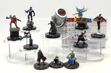 Heroclix: DC - Lote Batman y Familia (10 Modelos + Mini Señal de Murciélago) WIZKIDS