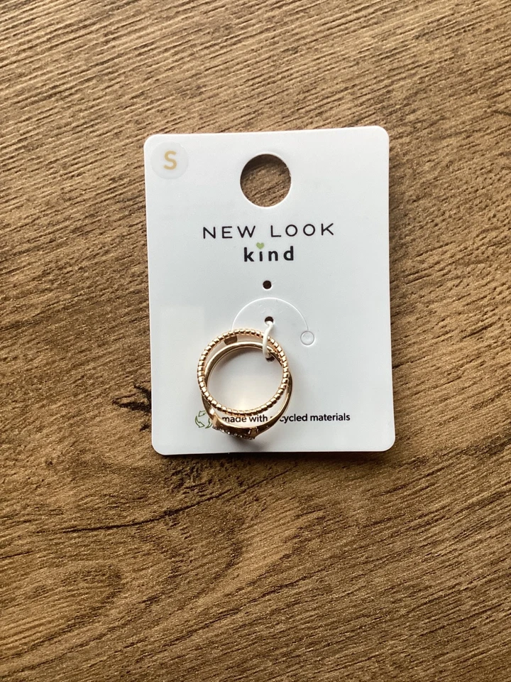 Anillos, bisutería New Look. Nuevo. Foto 2 de 4
