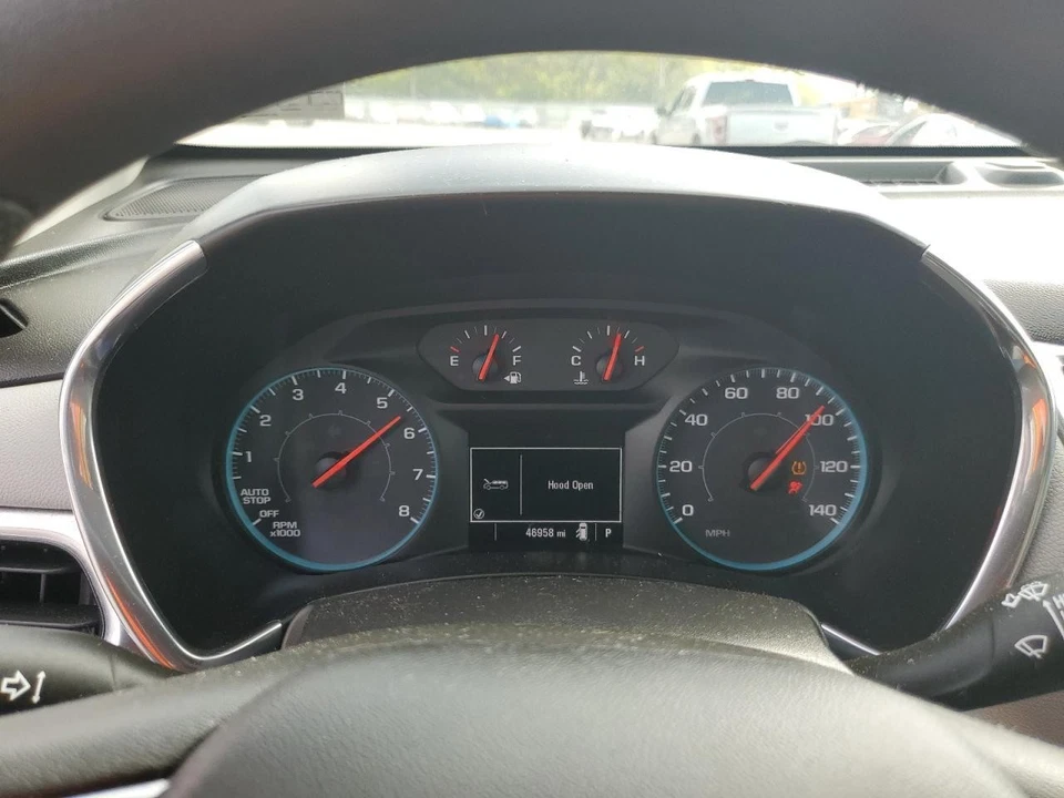 Used Washer Fluid Reservoir fits: 2019 Chevrolet Equinox Grade A Foto 3 de 4