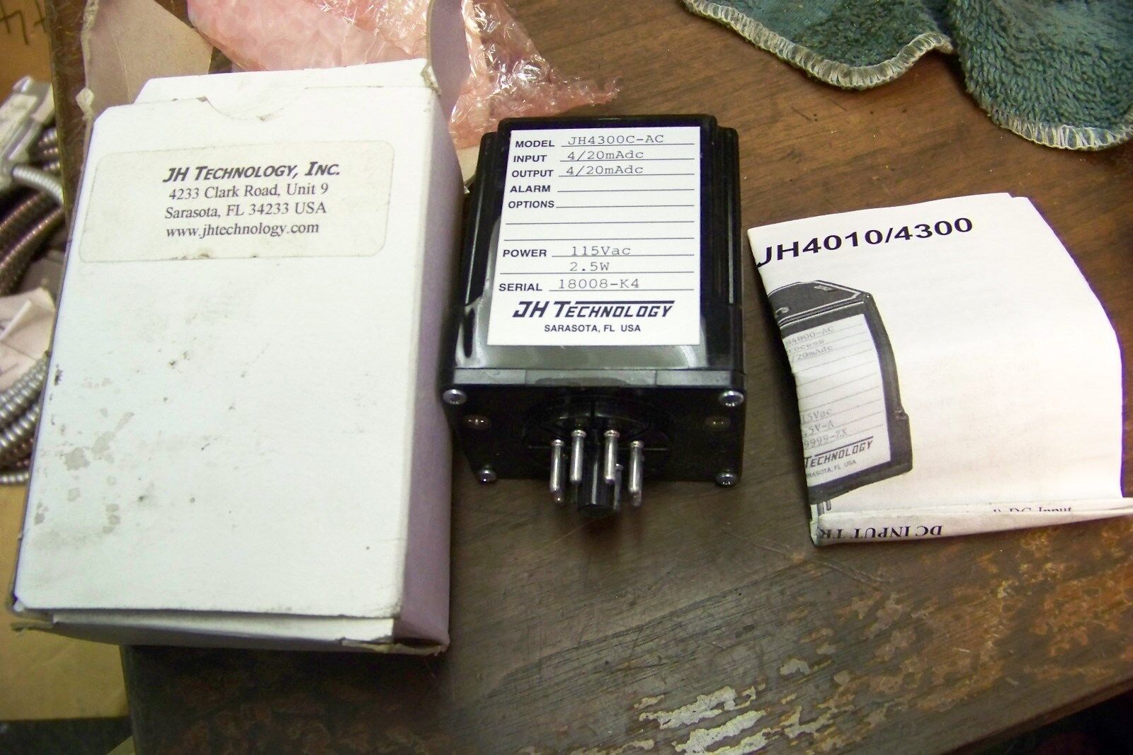 nos JH Technology JH4300C Current Plug-N-Play Isolator Online limited product 4-20mADC Cash special price