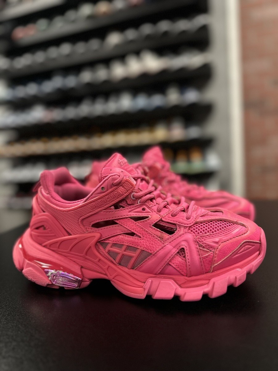 Size 38EU/8US (W) - Balenciaga Track.2 Sneakers Pink 100 Size 38EU/8US (W) - Balenciaga Track.2 Sneakers Pink 100