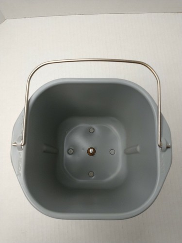 Breadman Bread Maker Machine Pan for Model TR333 TR444 no paddle Pan Only - Picture 2 of 5