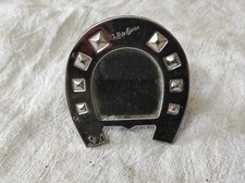 Petit Miroir sur pied en forme de Fer à cheval 8 x 8,5 cm