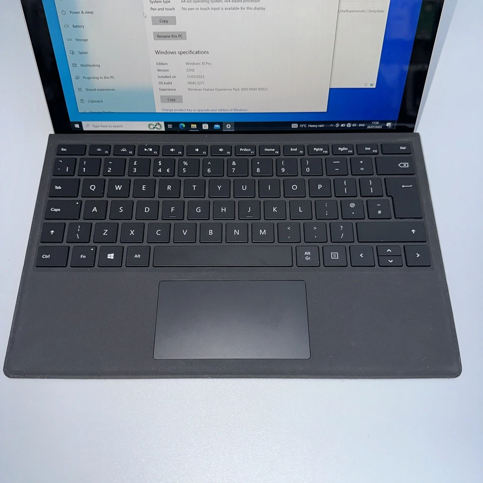 MicroSoft Surface Pro 4 (1724) 12.3in 2.50GHz i7 8GB 256GB SSD Windows 10 Pro - Image 2 of 4
