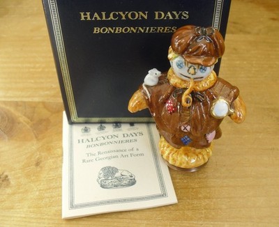 Verpackt Halcyon Days Sherlock Holmes Vogelscheuche Bonbonniere - 3 5/8'' (9,25 cm)