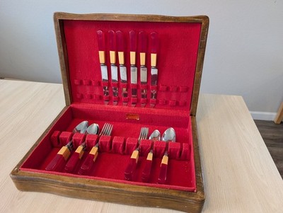Rare Two-Tone Vintage Lucite Bakelite Cutlery Flatware Englishtown Mid-Century 
