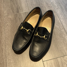 Gucci Men’s Black Leather Horsebit Loafers Slip-On Almond Toe Logo Sz 9.5