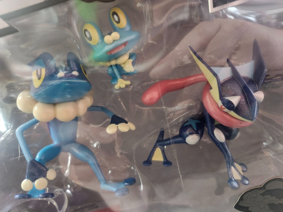 Pokémon Evolution Multi-Pack Froakie Frogadier Greninja Special