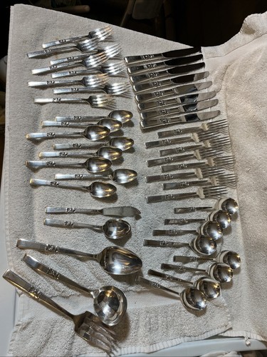 Oneida Community Silverplate Morning Star 45 Pc Flatware Set VTG 1948 Extra Nice - Picture 1 of 14