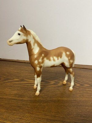 Breyer Molding Co Horse Figurine Paint Foal #772