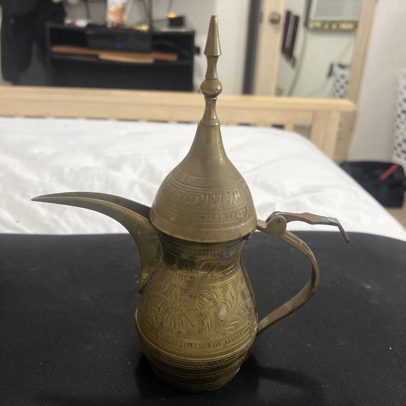 Vintage Middle Eastern Brass Dallah Coffee Pot Etched Engraved Arabic Decor 9.5”