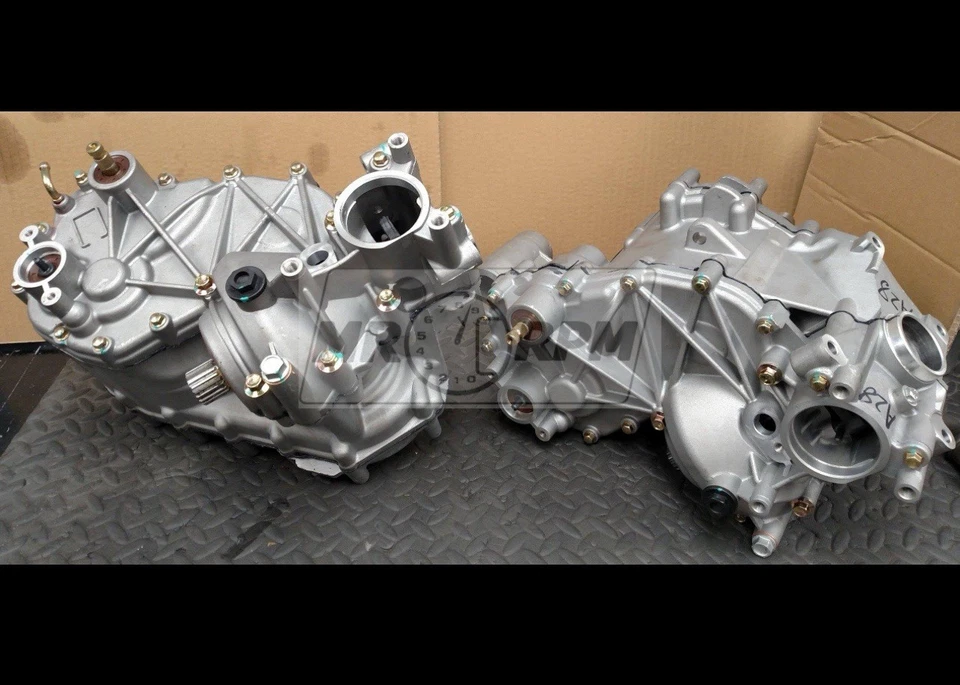 Caixa de câmbio Can-Am BRP 1000 Outlander Renegade 1000 XT 12 420684825  - Imagem 2 de 2