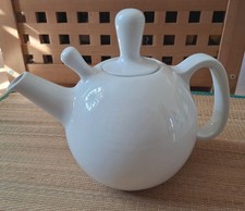 1,4 L Teekanne, weiß, Porzellan, skandinavisches Design