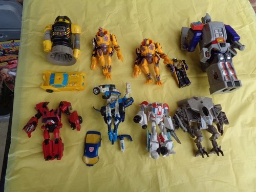 Vintage Transformers  Lot – Mixed Figures –  – As-Is For Parts 10 Figures