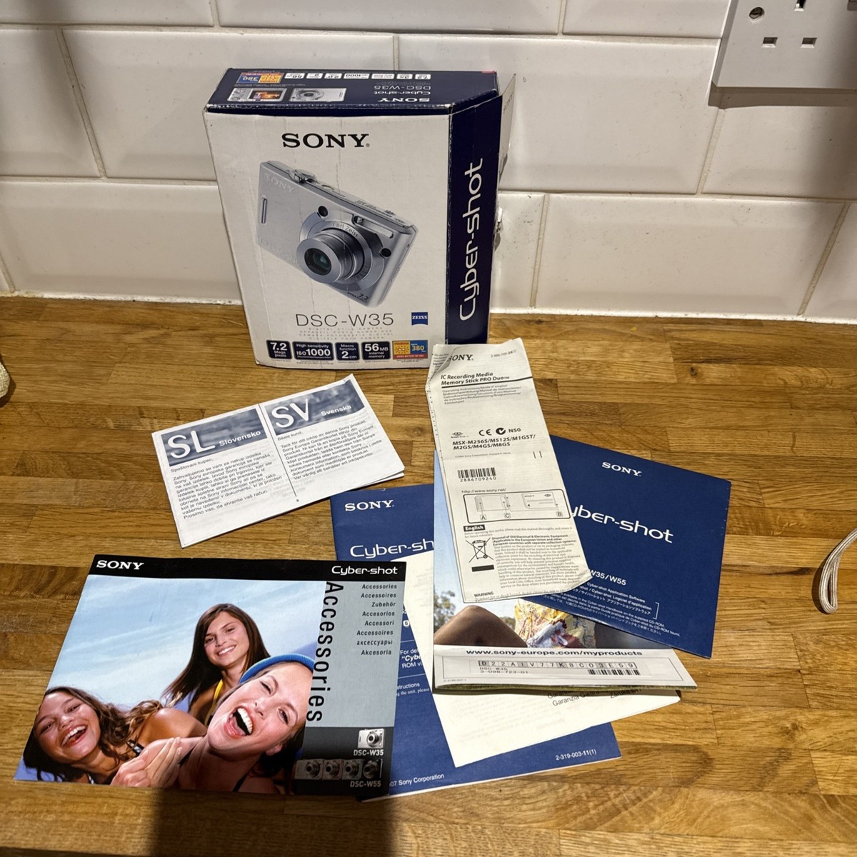 Sony Cyber-shot DSC-W35 7.2MP Digital Camera - Silver for sale 