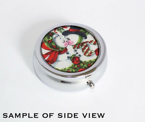 Kissing Snow Couple Holidays - Pill box Container Pills Candy, Vitamin Jewelry - Picture 2 of 4