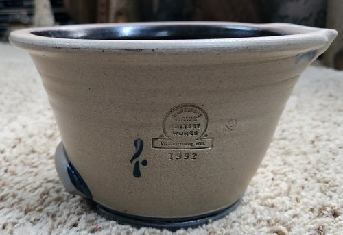 Rowe Pottery Works 4-3/4" Tall Batter Bowl Flower Leaf Design 1992 - Picture 3 of 7