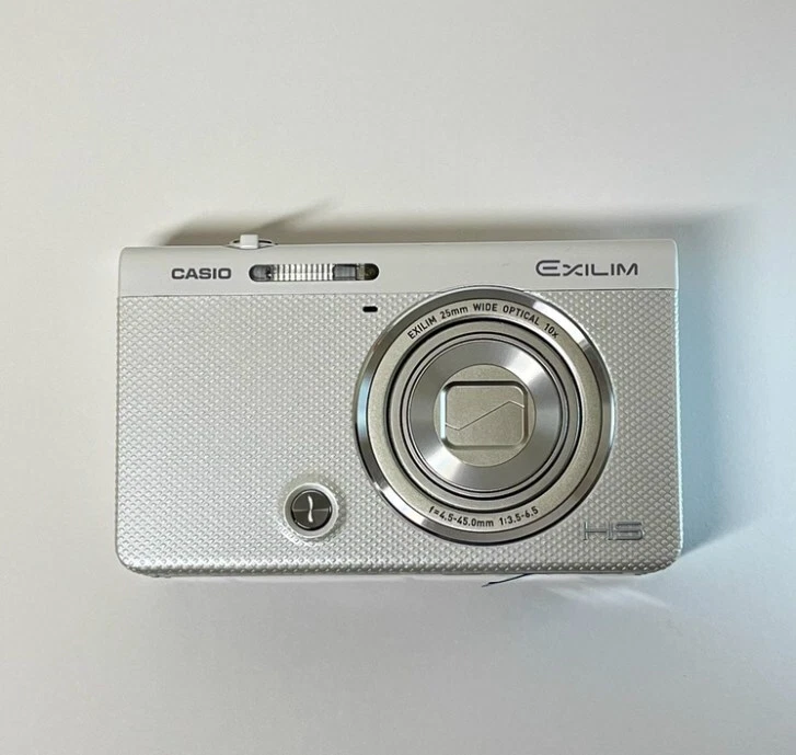 CASIO EX-ZR70 HIGH SPEED EXILIM Digital Camera Selfie Tilt LCD 10x Optics - Image 2 of 4