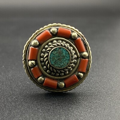 Extremely Unique Design Fine Crafting Tibetan Traditional Handmade Round Ring
