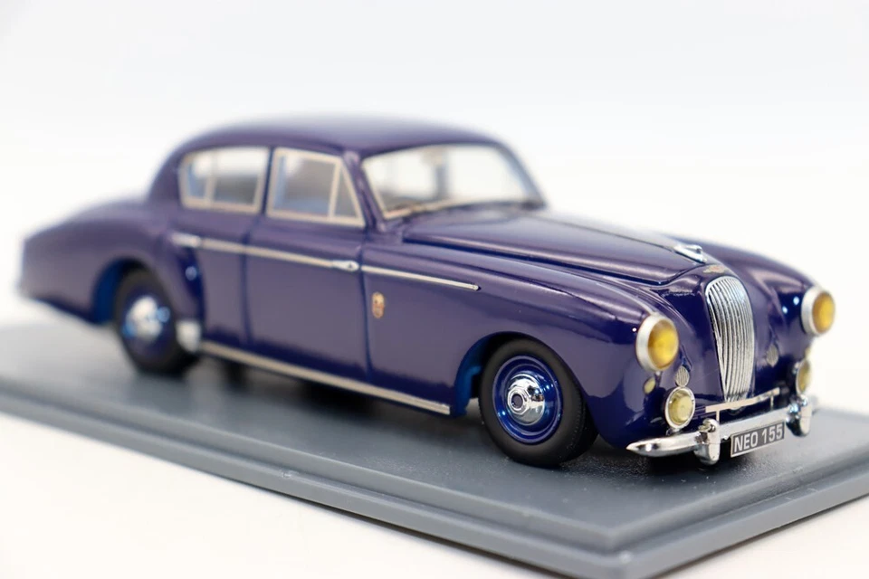 NEO Scale Models 1/43 Lagonda 3 Litre 1955 Resin Car For Collection Gift - Image 2 of 4