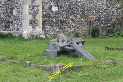 Photo 6x4 Broken Cross High Wycombe More like done on purpose for the sak c2014