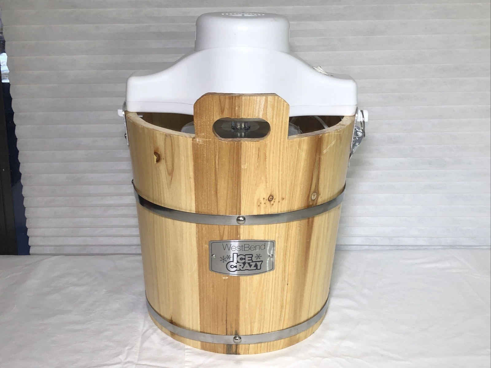 West Bend Ice Crazy Cream Maker