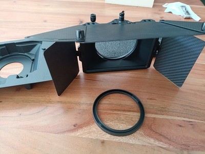SmallRig Mini Matte Box Pro with 95mm to 82mm Adapter Ring