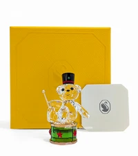 New 100% SWAROVSKI Limited Kris Bear Holiday Annual Edition 2025 Decor 5701510