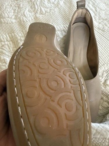 Geboren Damengröße 10 Ballerinas hellbraune Lederschuhe Kheli20 Everlane DUPE - Bild 5 von 6