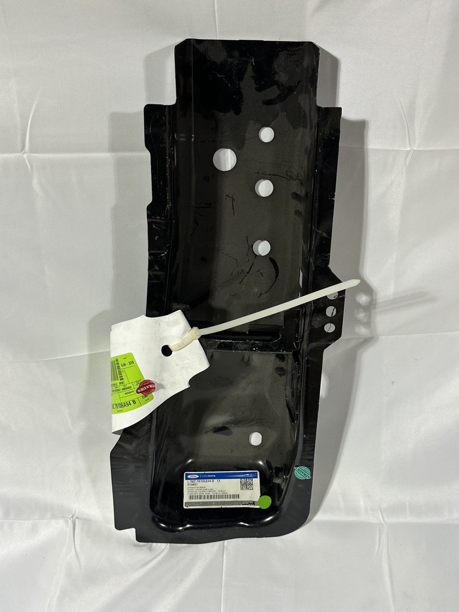 NEW OEM Ford Rear Frame Side Member Right L1MZ-78106A94-B Explorer