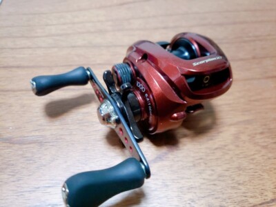 Shimano 10 XT 1000 Scorpion Right Handle Bait Casting Reel | eBay