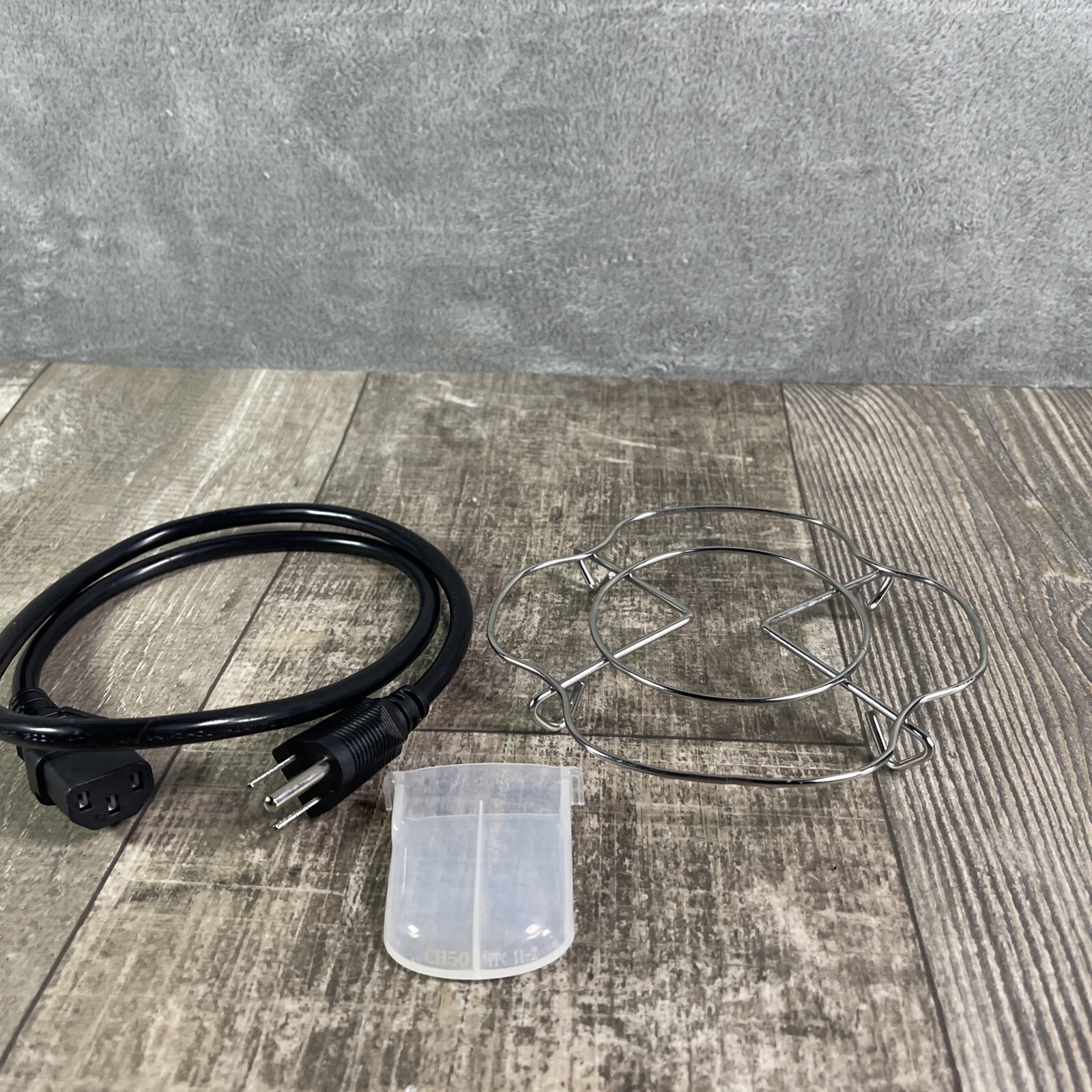 Instant Pot Duo Mini V5 3 Quarts Replacement Part Lot-image