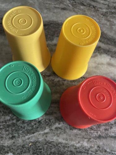 Tupperware Vintage Style Bell Tumblers 7oz Kids Cups 4pc Made In USA - Picture 4 of 4