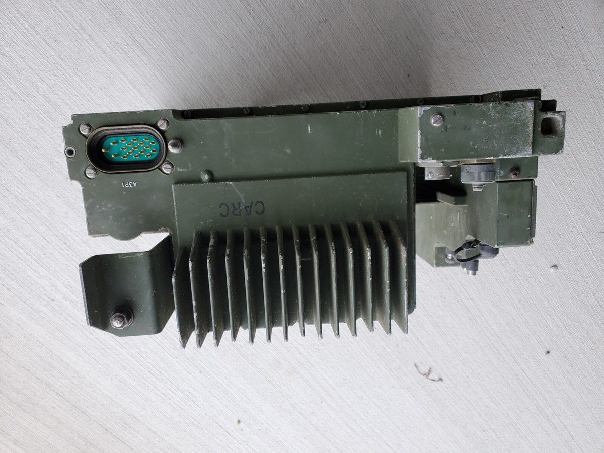 Military communications Vehicular Amplifier-Adapter AM-7239B/VRC