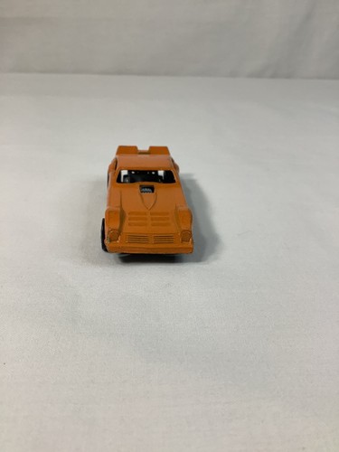 Hot Wheels Redline VEGA BOMB Orange Enamel Flying Colors Very Nice !! - Picture 3 of 9