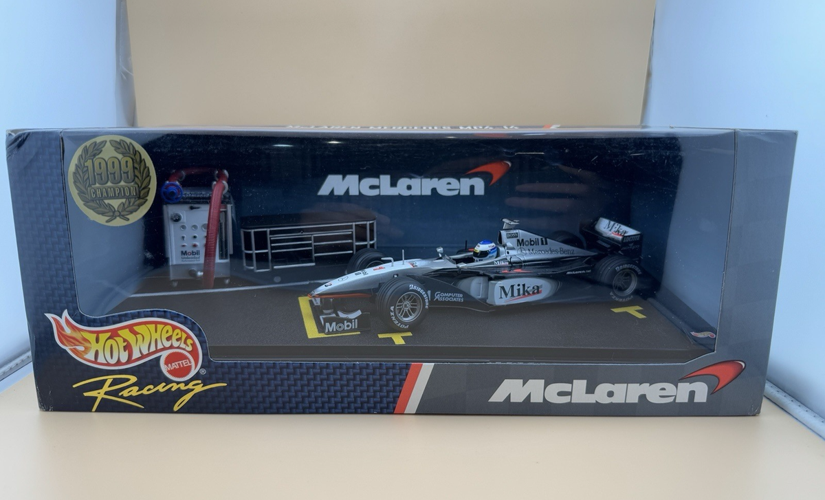 Hot Wheels Racing McLaren Mercedes MP4-14 Mika Hakkinen Fuel