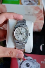 Tudor Prince Quartz Date model 91520 automatic! With Outer Box And Paper!