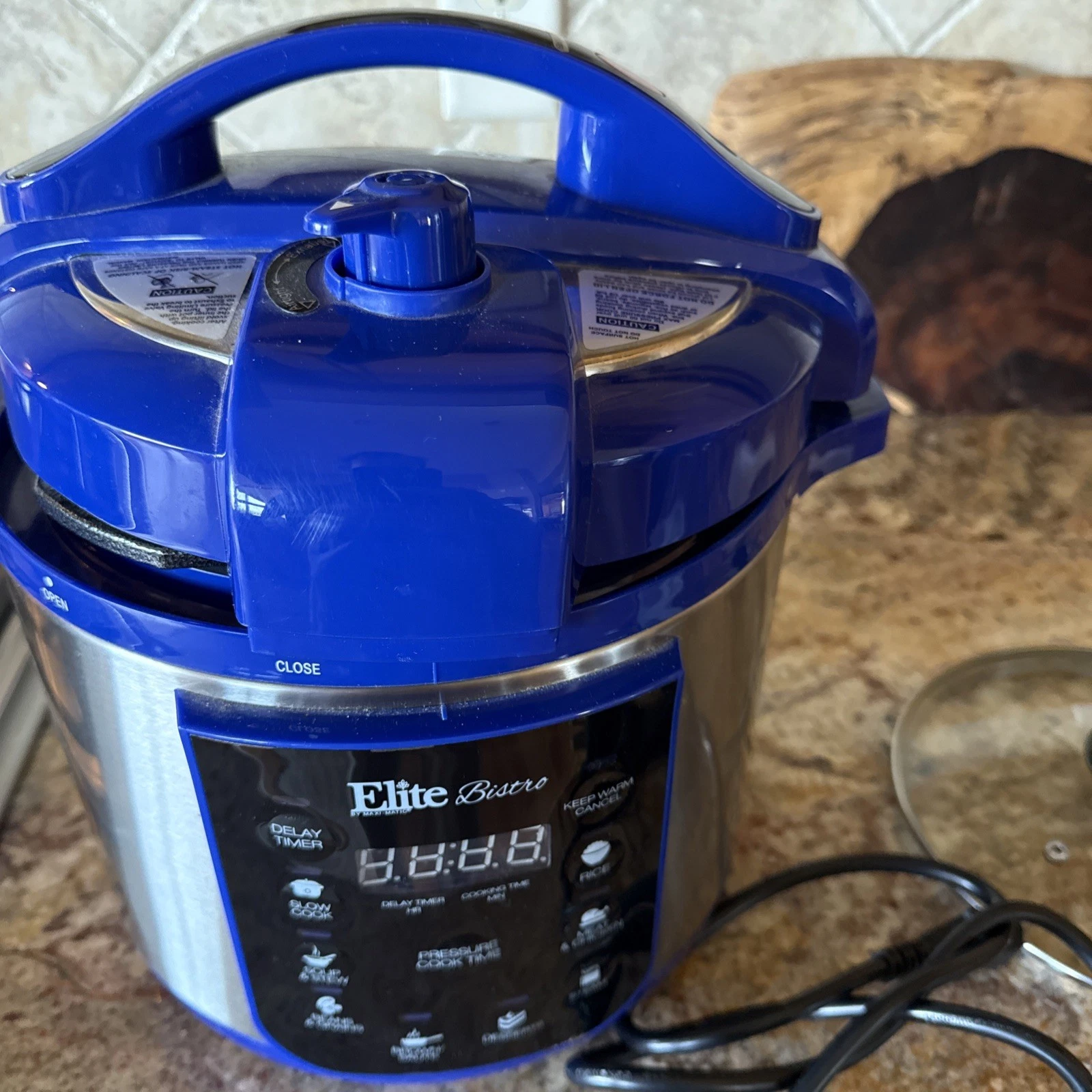 ELITE BISTRO 4 QT Electric Pressure Cooker Electric Blue EPC-485